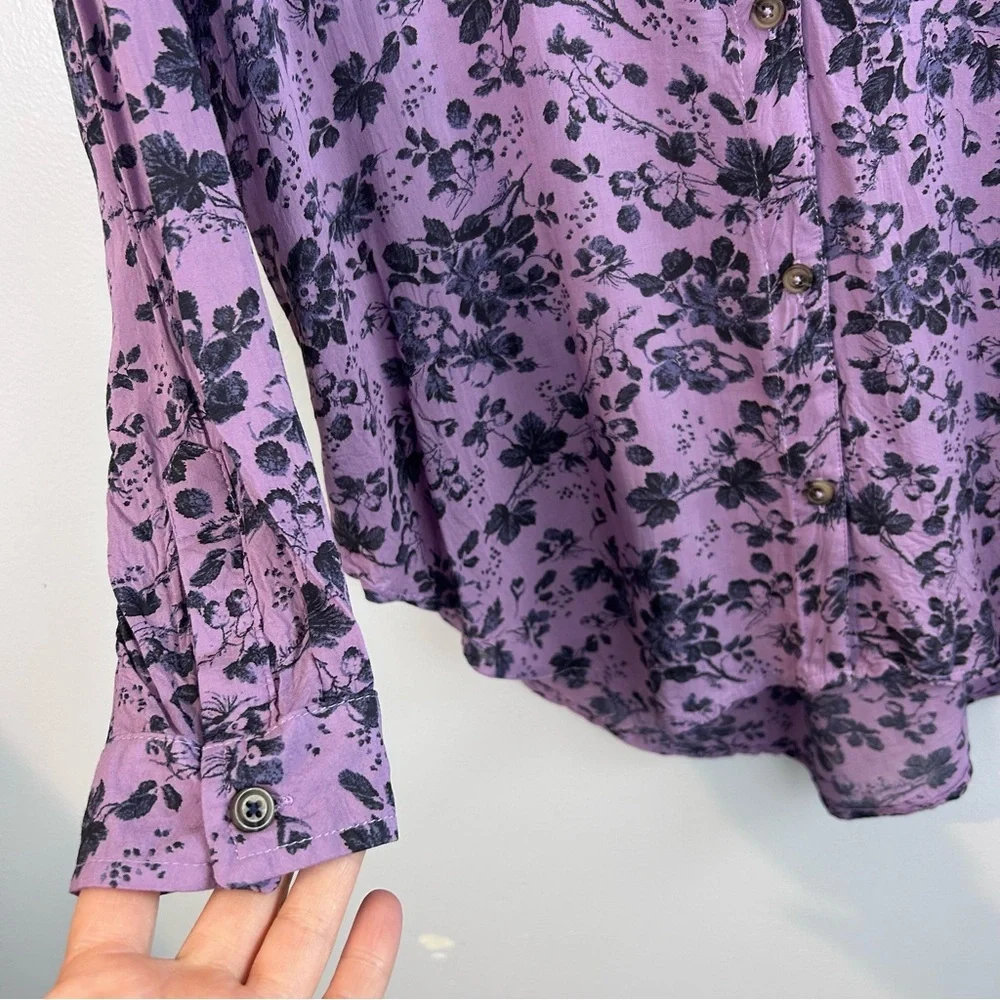 Pilcro Anthropologie Purple Floral Button Down Silky Collared Shirt Size Small